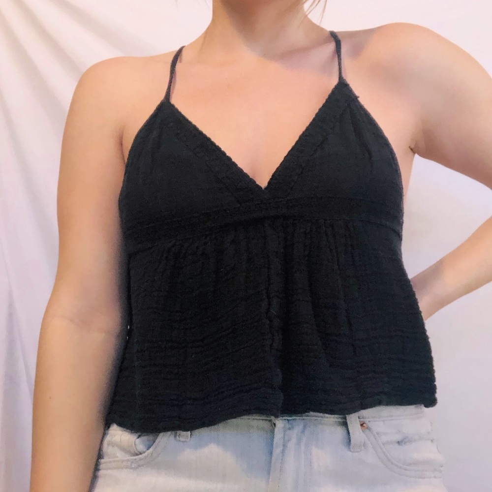 Black knit cropped tank